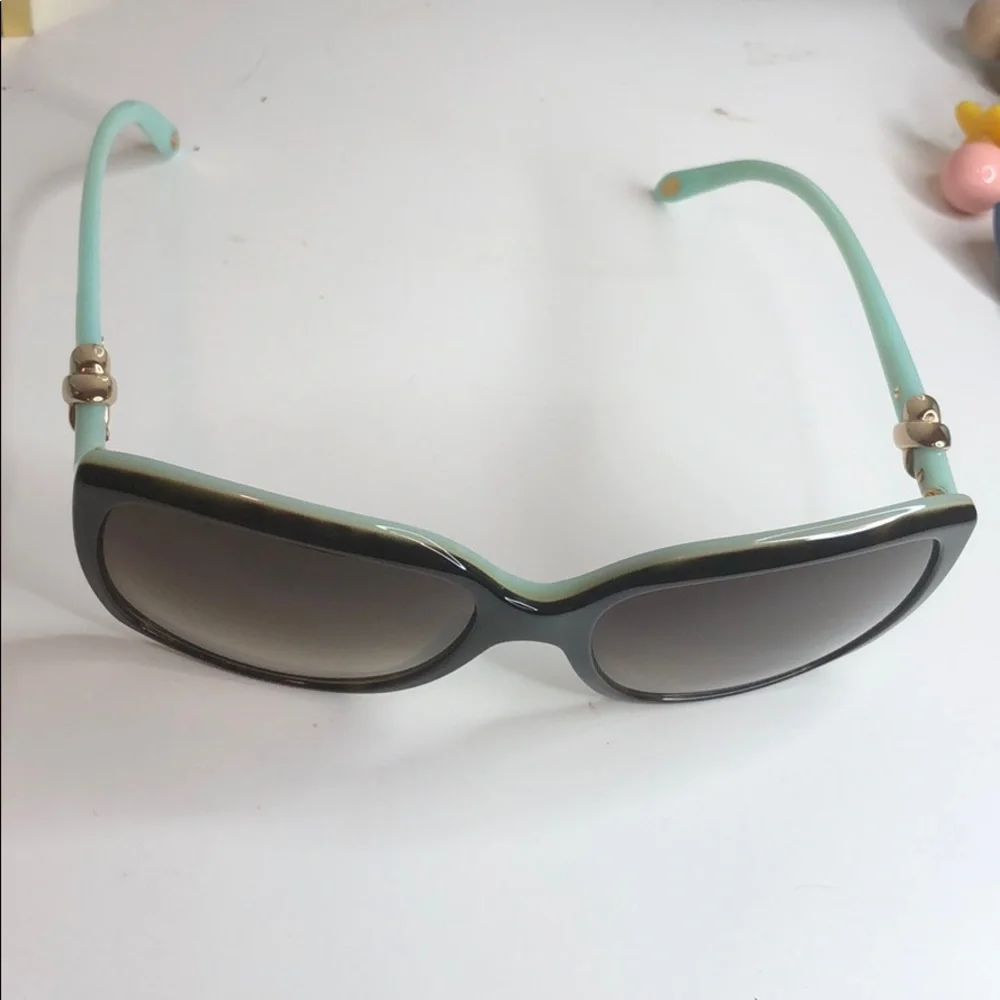 Tiffany & Co. Eyeglass Case in Signature Tiffany Blue
